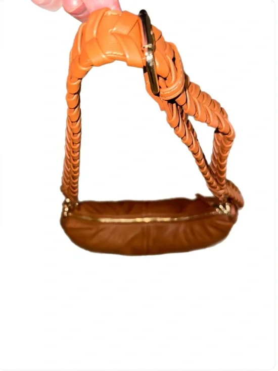 Antik Kraft Tan Braided-Handle Crescent Shoulder Bag - Picture 4 of 8
